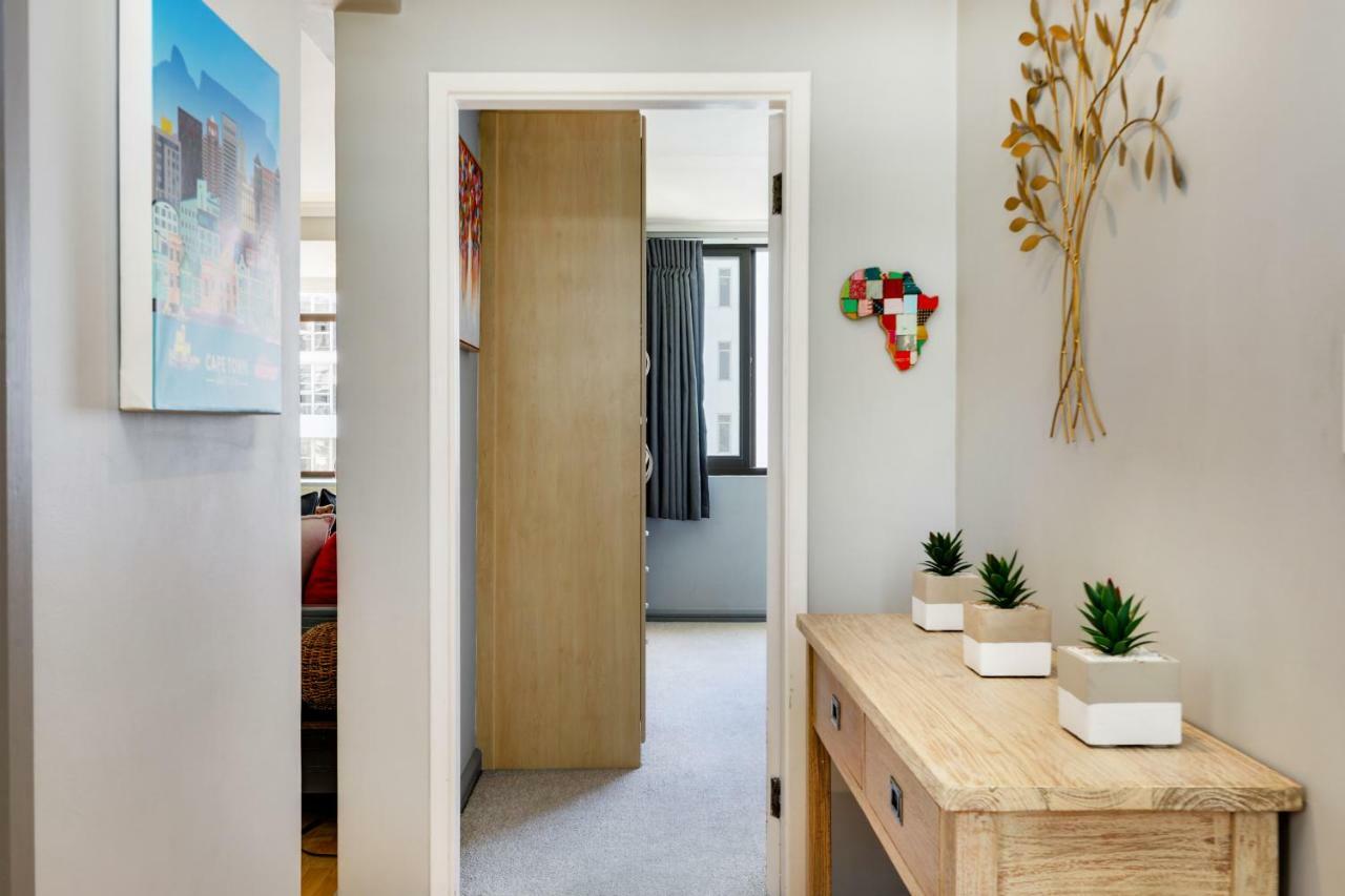Backup-Powered Bantry Bay View 2 Bed Apartment Cape Town Dış mekan fotoğraf