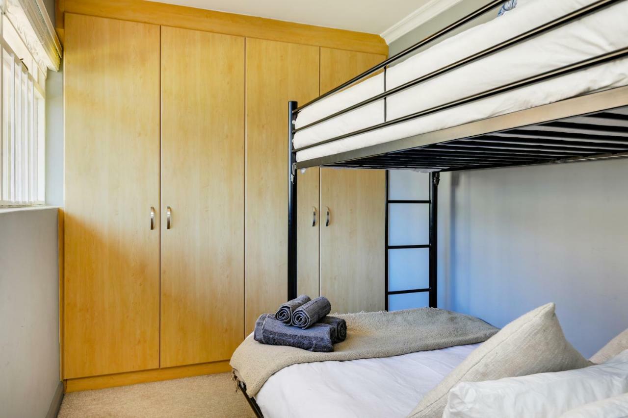 Backup-Powered Bantry Bay View 2 Bed Apartment Cape Town Dış mekan fotoğraf